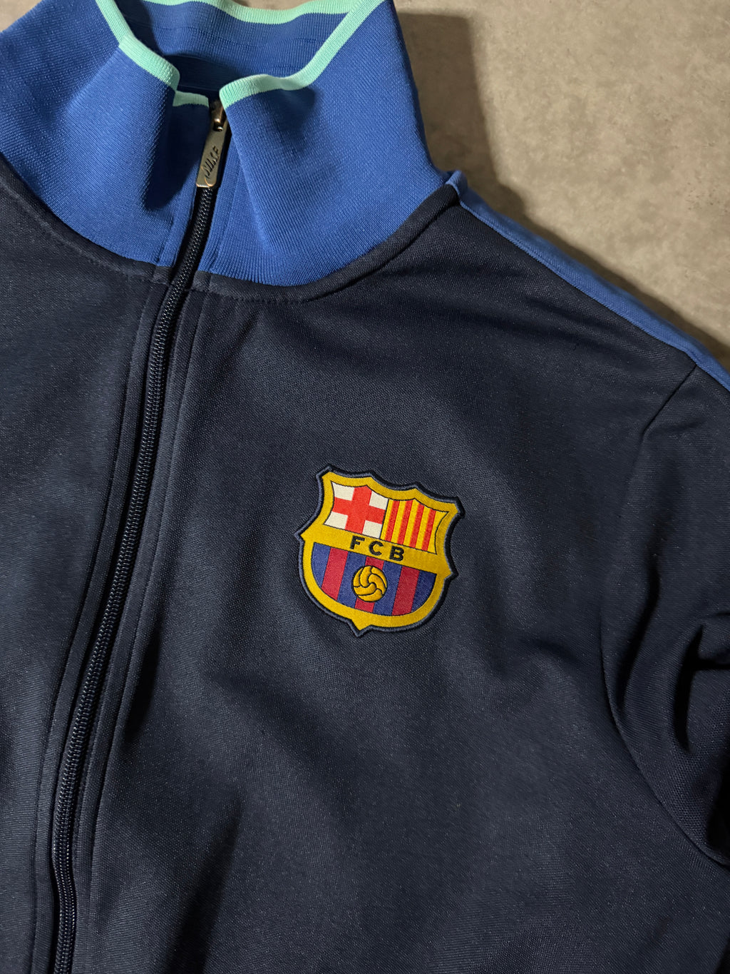 Nike Vintage FC Barcelona Zip Jacket*Rare*2011 L