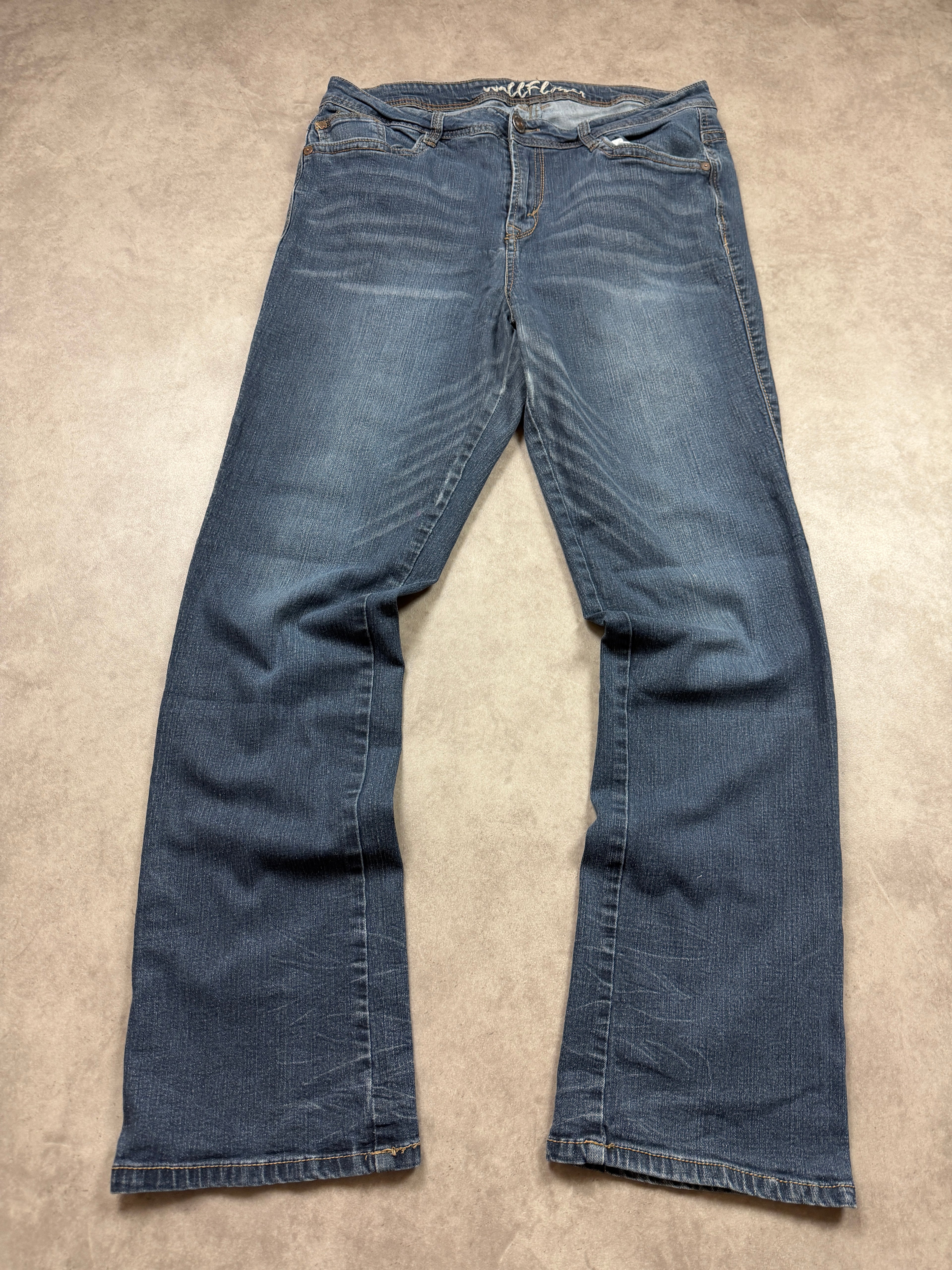 WallFlower Vintage Jeans Backprint Y2K Bootcut Fit 2006 L Damen