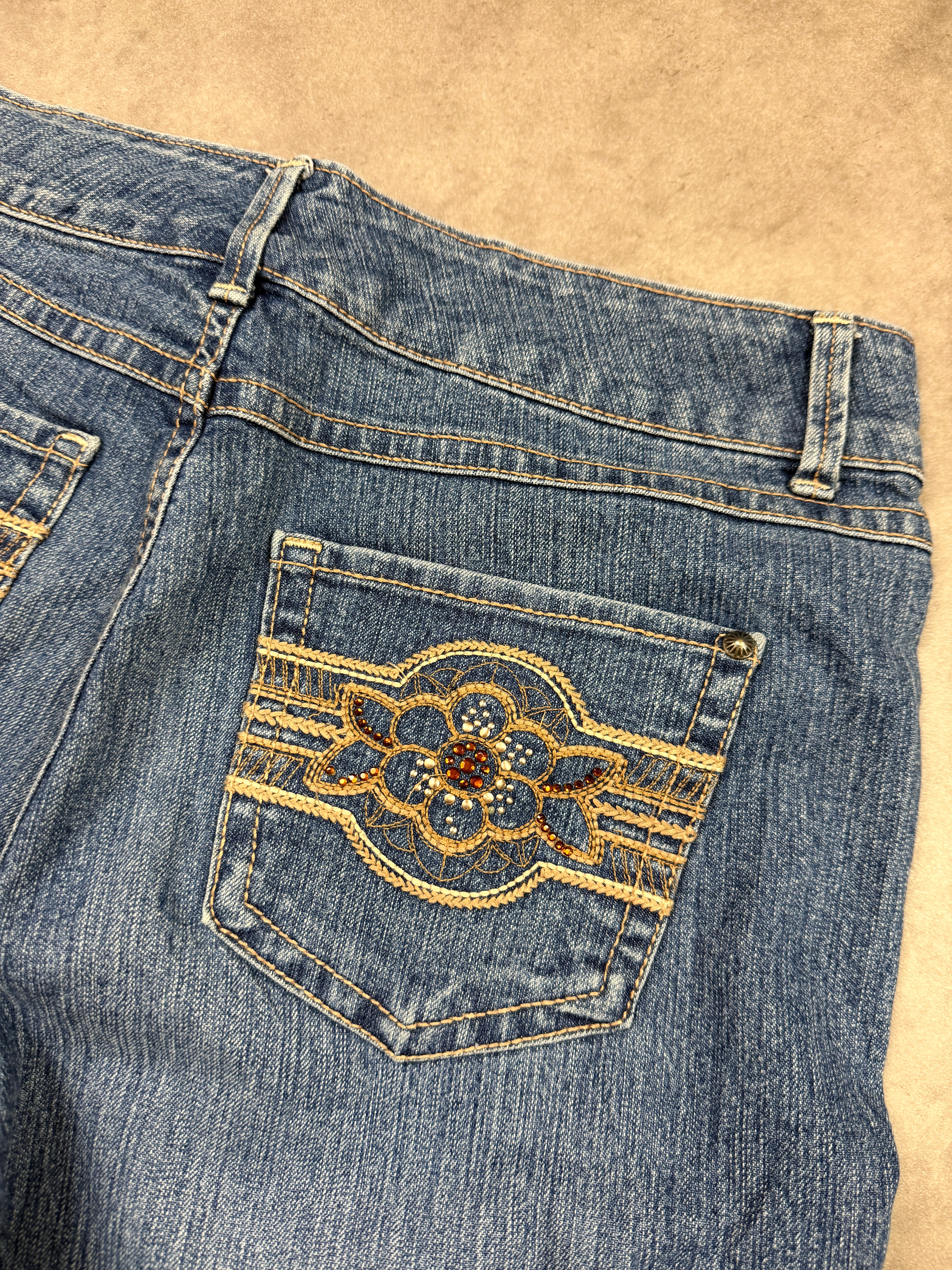 Cruel Vintage Jeans Backprint Y2K Bootcut Fit 2005 M