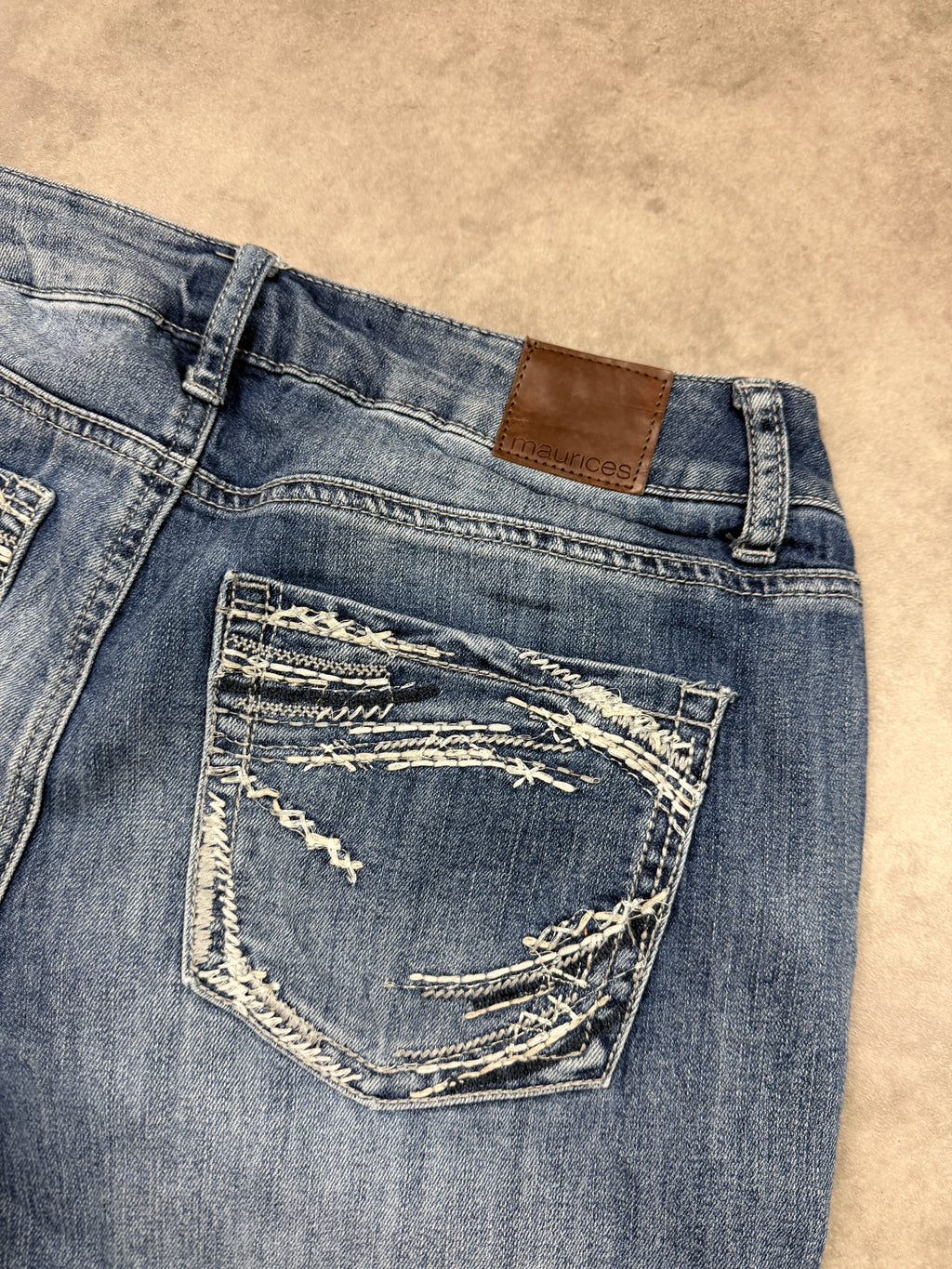 Vintage Jeans Backprint Y2K Bootcut Fit 2005 M