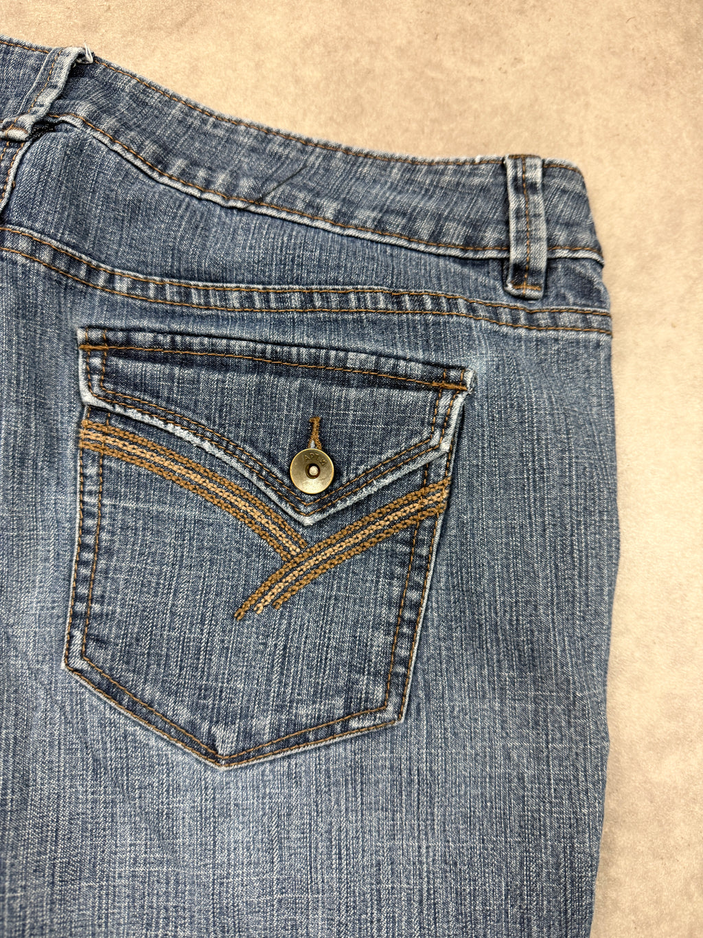 APT. Vintage Jeans Y2K Bootcut Fit 2000s M