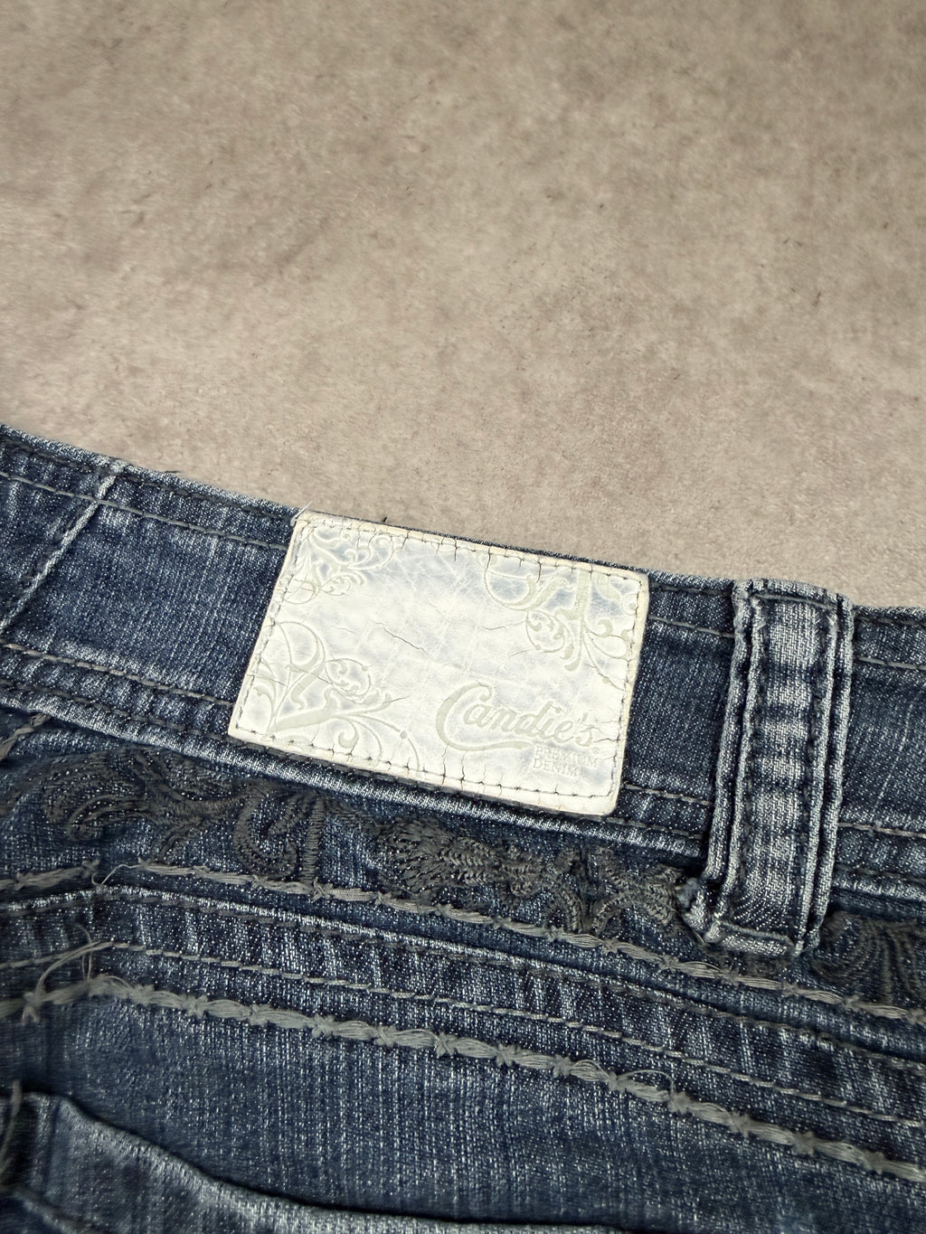 Candie’s Vintage Jeans Backprint Y2K Bootcut Fit 2006 M Damen