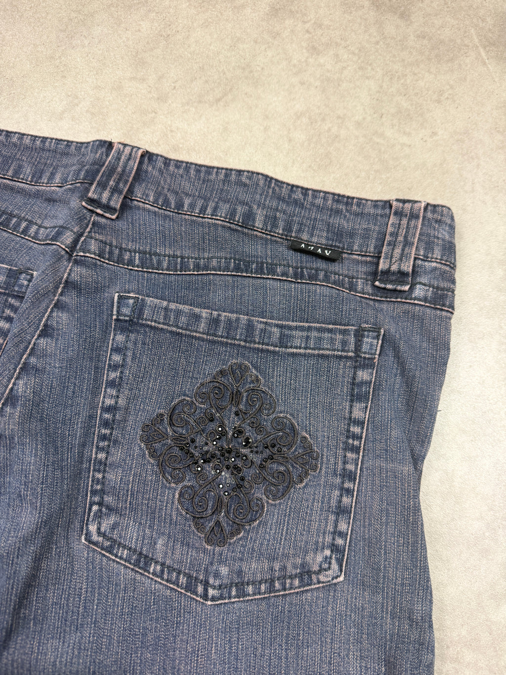 AZAY Vintage Jeans Backprint Y2K Bootcut Fit 2000s L