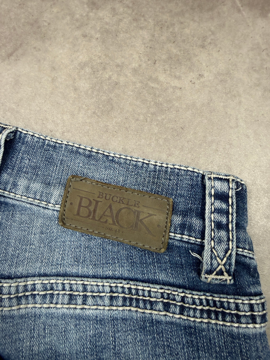 Buckle Black Vintage Backprint Y2K Jeans 2000s L Herren