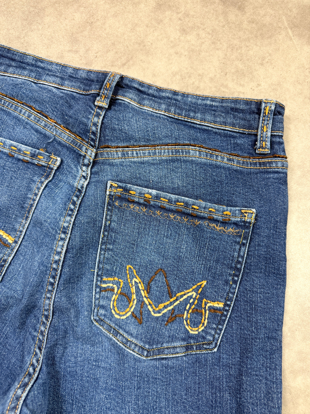 Vintage Bershka Jeans Y2K Flare Fit 2015 Damen M