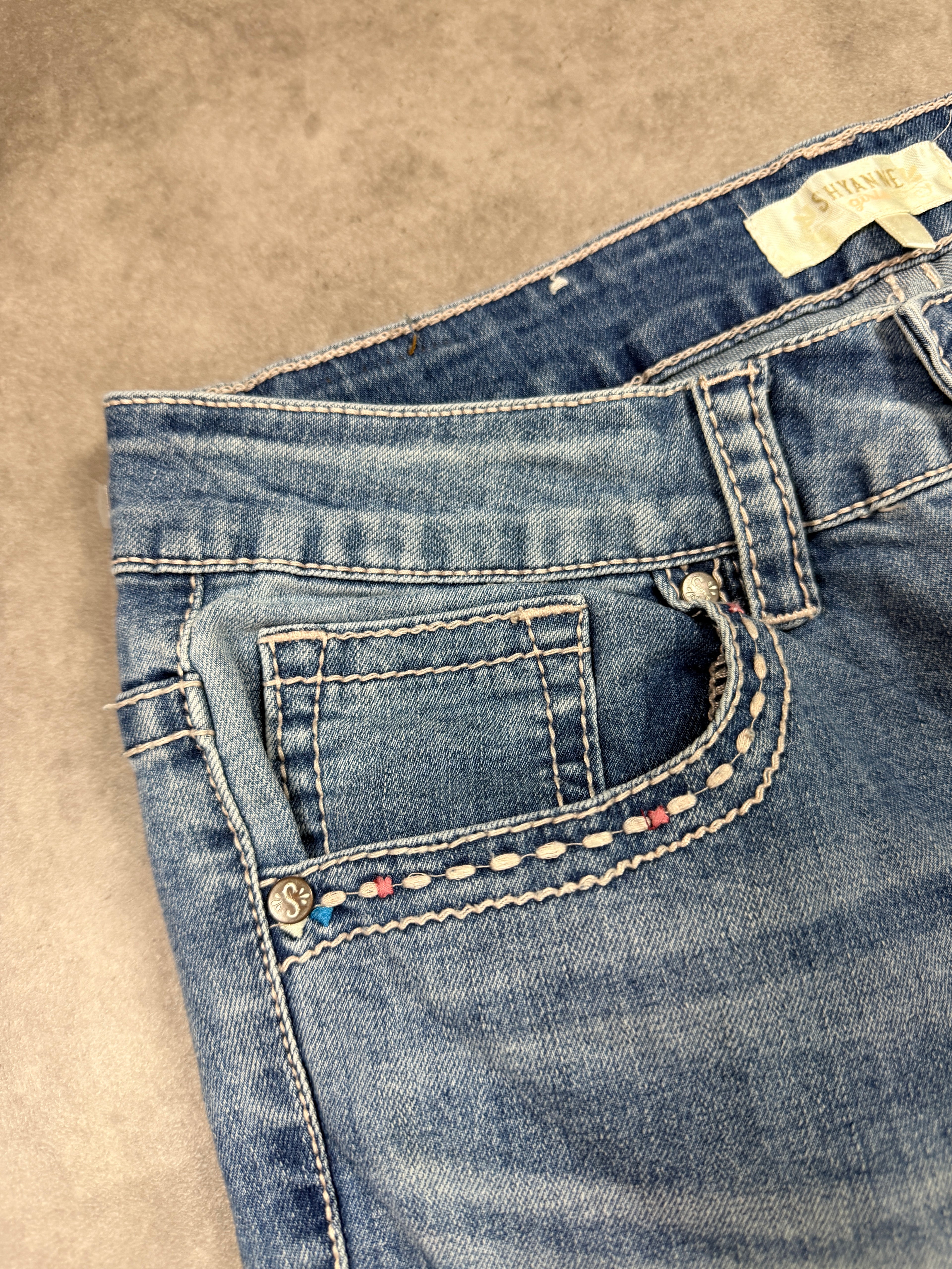 Shyanne Vintage Jeans Backprint Y2K Bootcut Fit 2006 S Damen