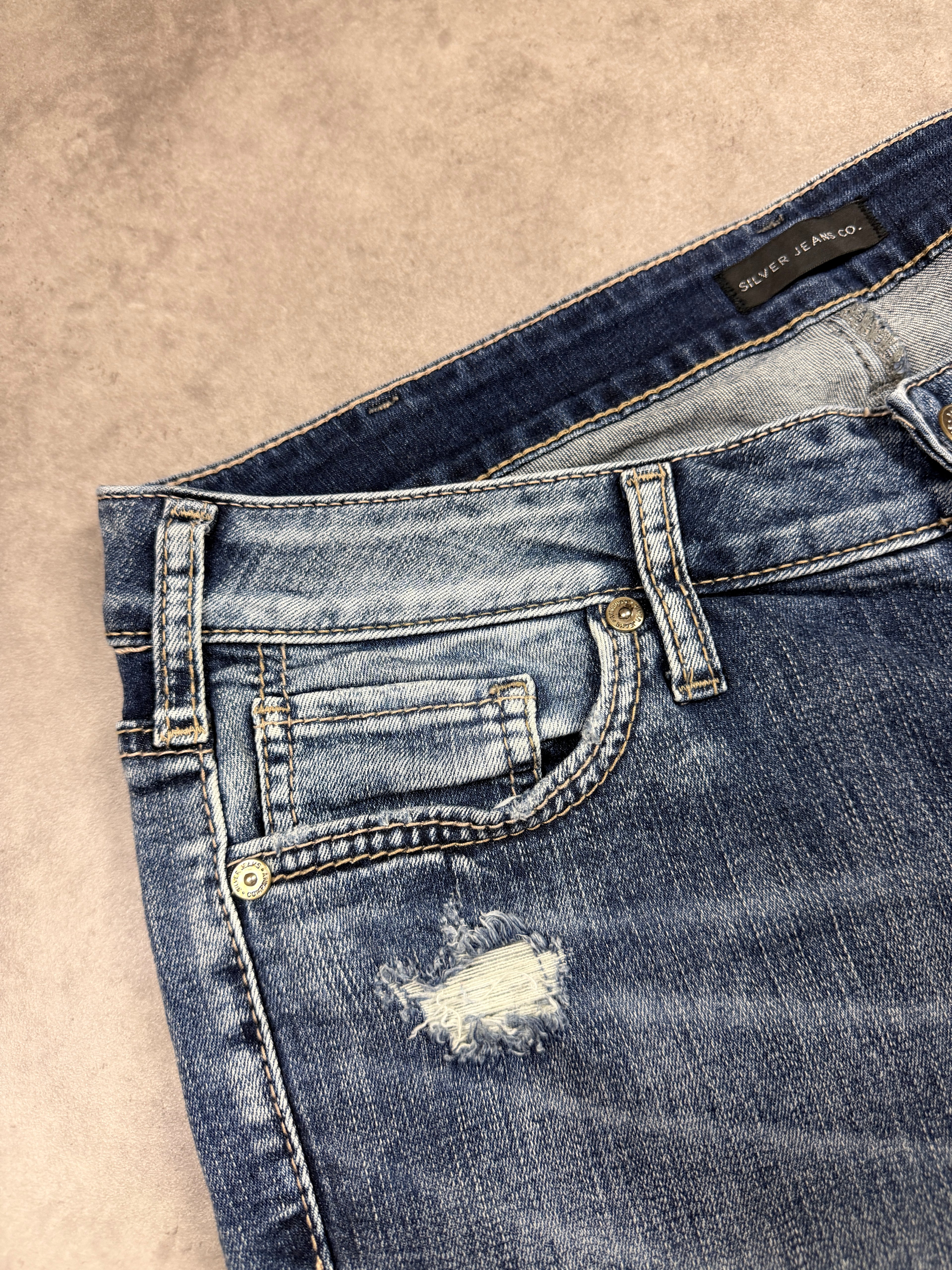 Silver Vintage Jeans Backprint Y2K Bootcut Fit 2005 M