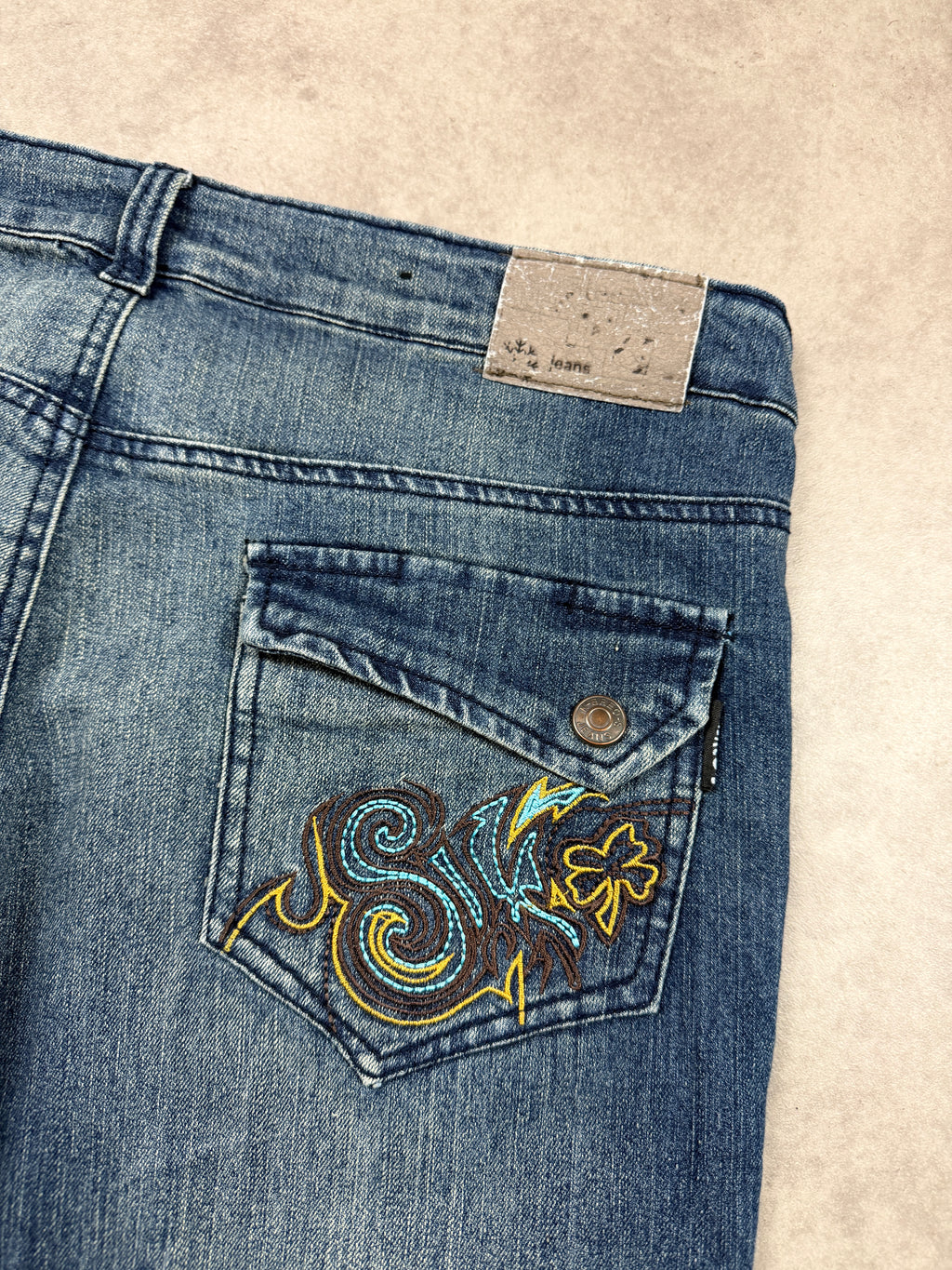 Denim Vintage Jeans Backprint Y2K Bootcut Fit 2006 M Damen