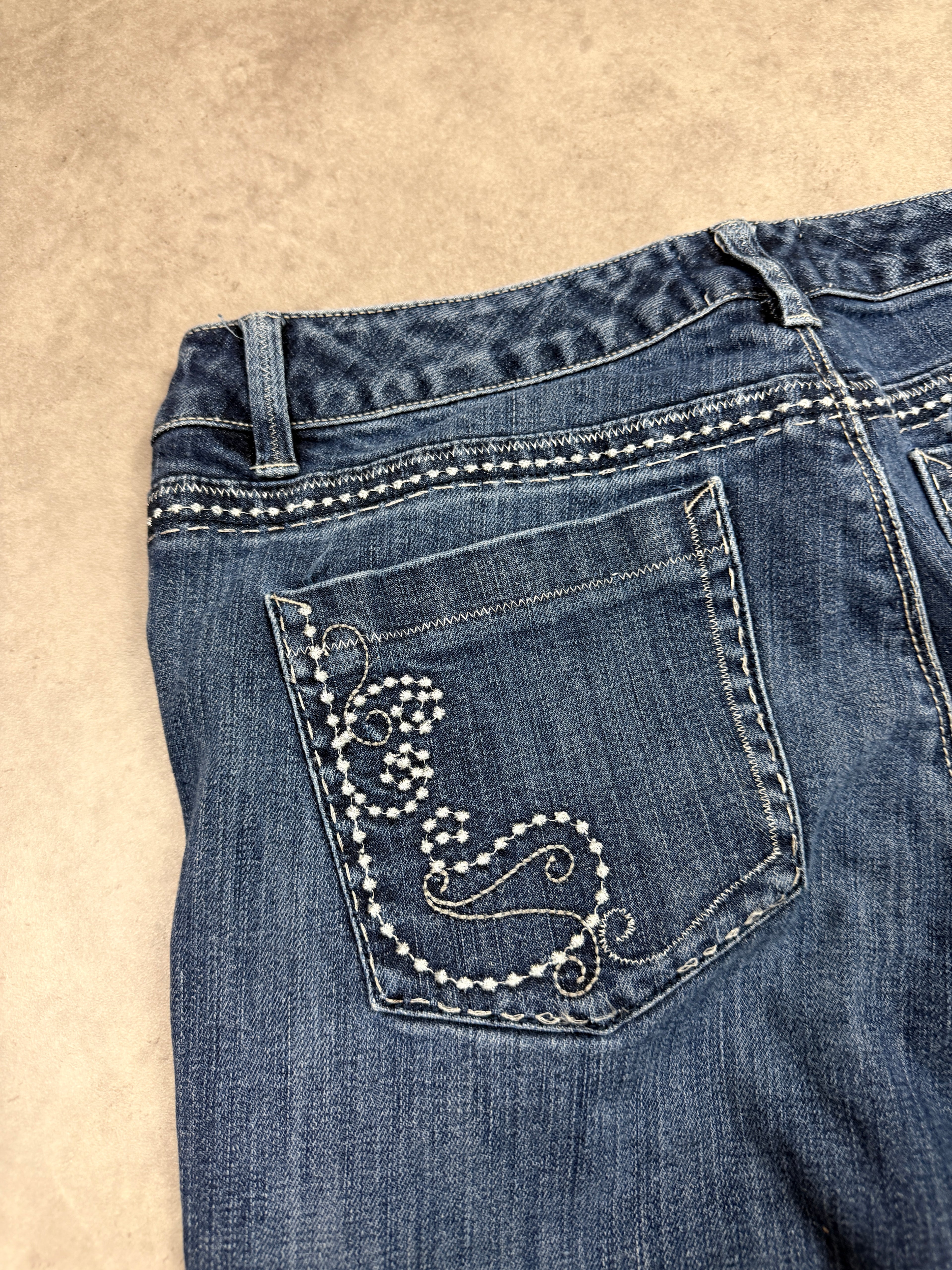 White House Blanc Vintage Jeans Backprint Y2K Bootcut Fit 2005 S Damen