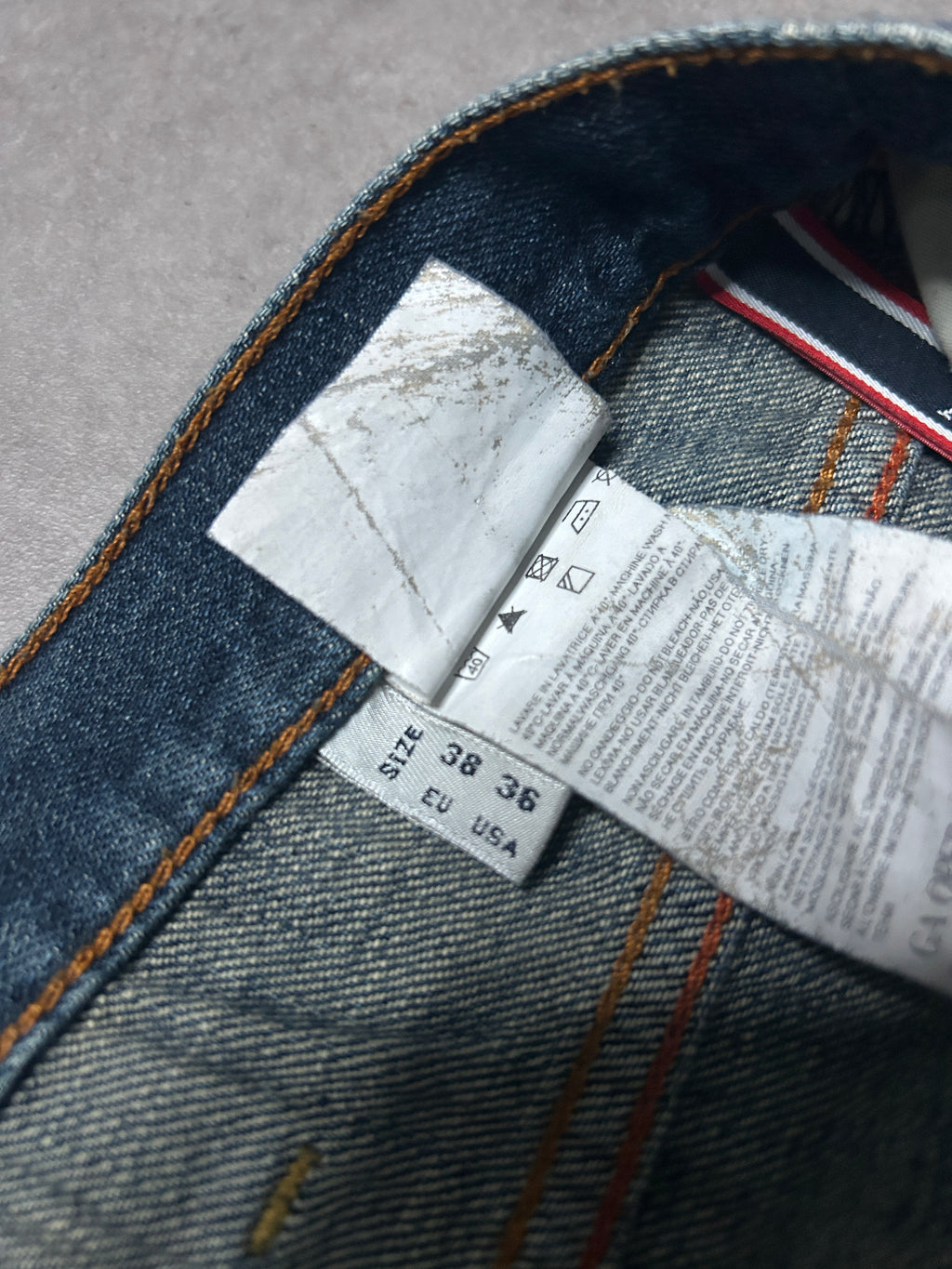 Armani Vintage Baggy Jeans 2004 L