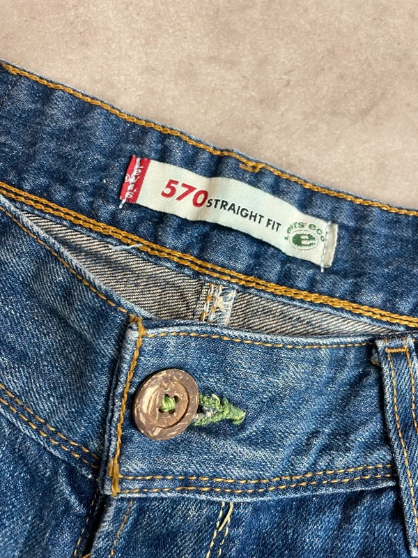 Levi’s 570 Vintage Jeans Straight Fit L